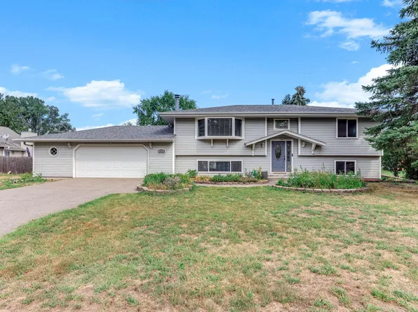 3855 66th St E, Inver Grove Heights, MN 55076