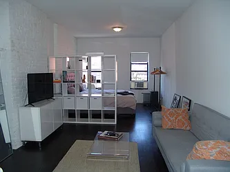 Rented by The MJS Group NY LLC