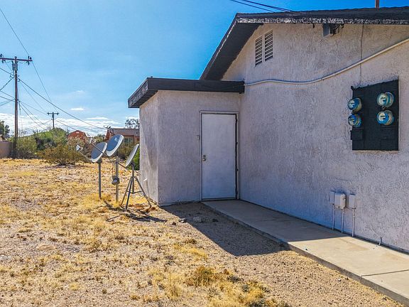 5th image of 74077 Cactus Dr APT B