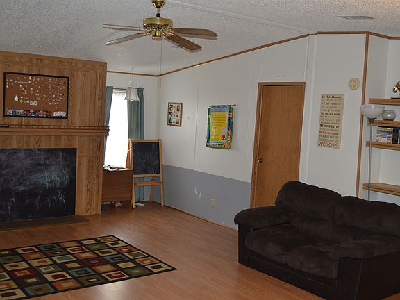 3rd image of 14403 Salamanca Dr
