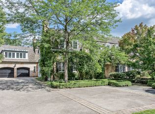 335 White Oak Ln, Winnetka, IL 60093