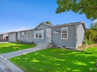 1643 Ridgeview Ln, Wenatchee, WA 98801