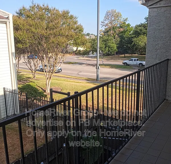 10075 Westpark Dr #9 — Photo 9