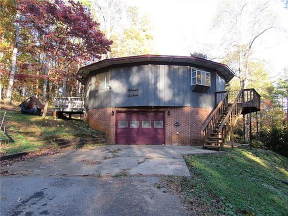 5th image of 1131 Brockmore Dr