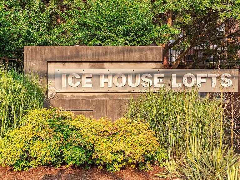 Ice House Lofts — Photo 14