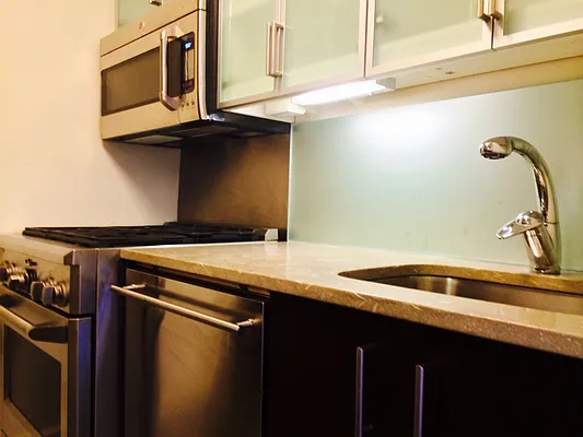 Rented by Crescent Heights | media 4