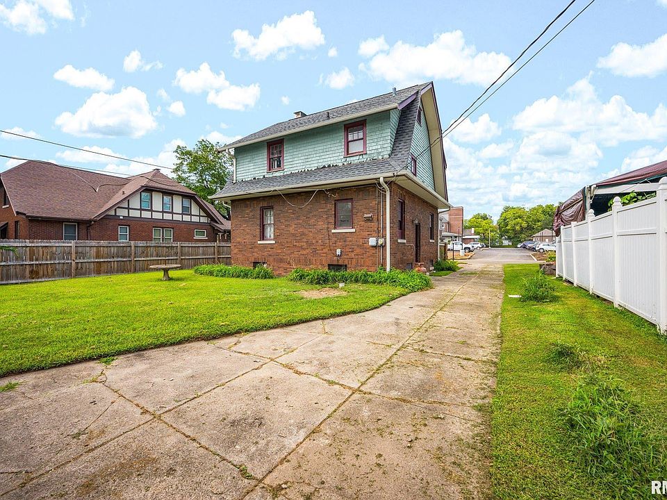 19th image of 106 E Briarwood Ct
