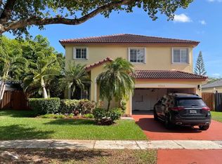 9044 SW 212th Ln, Cutler Bay, FL 33189
