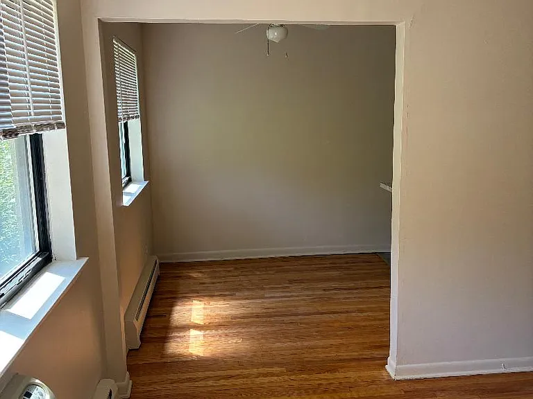1139 Deerfield Rd #2A — Photo 3