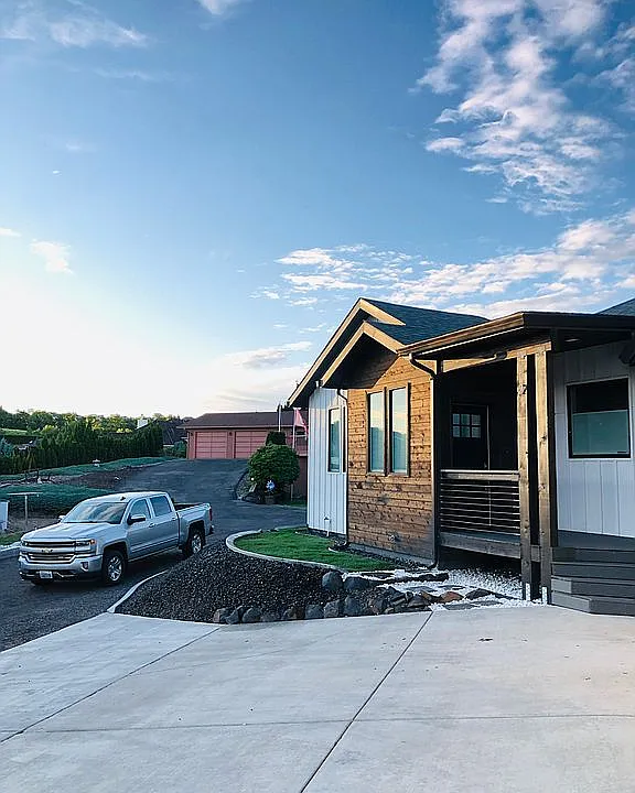Unit 2 Entrance 