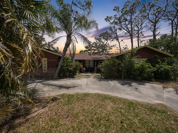 4707 Marlin Rd, Venice, FL 34293