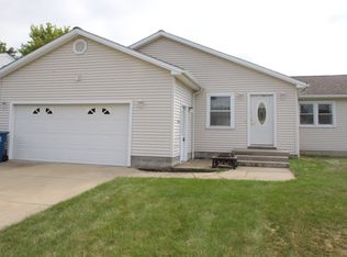 115 Georgetown Pl, Austintown, OH