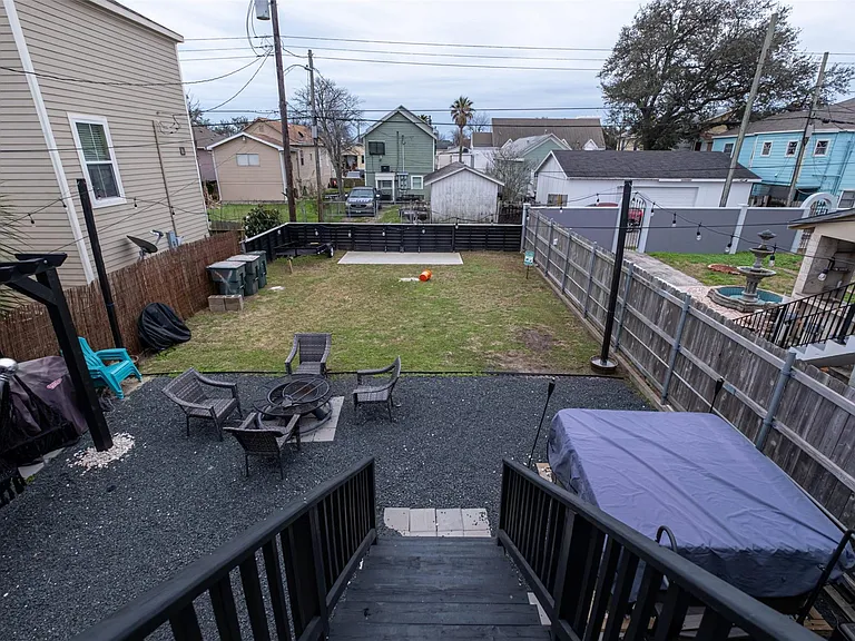 4017 M Ave #UP — Photo 13