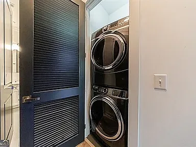 New in unit washer and dryer