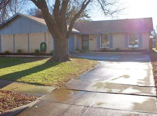 5045 Leameadow Dr, Garland, TX 75043