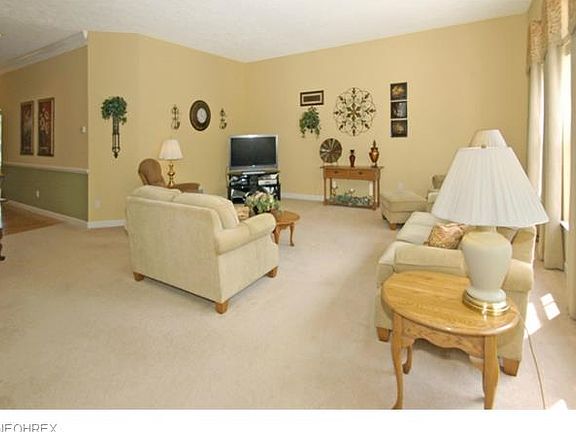 4th image of 425 Braeburn Ct