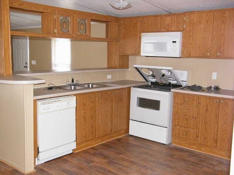2nd image of 254 Trace Ln