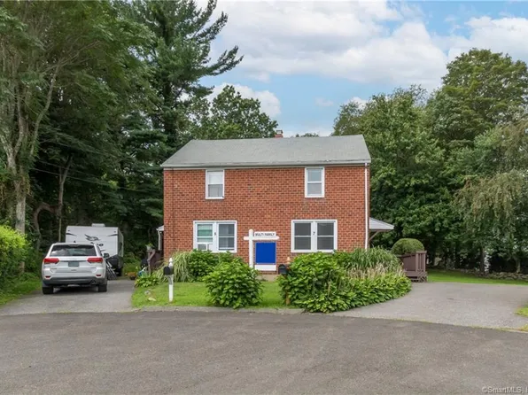 7-8 Garden Court, Fairfield, CT 06825