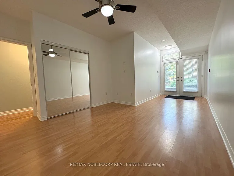 36 Gibson Ave #18 — Photo 6