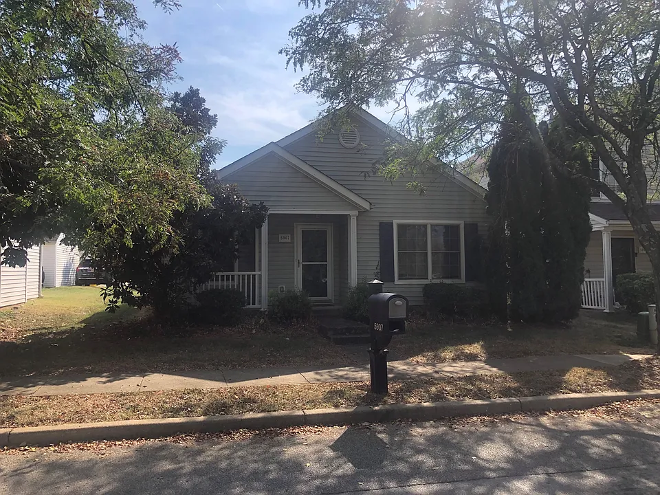 5907 Bay Harbor Dr