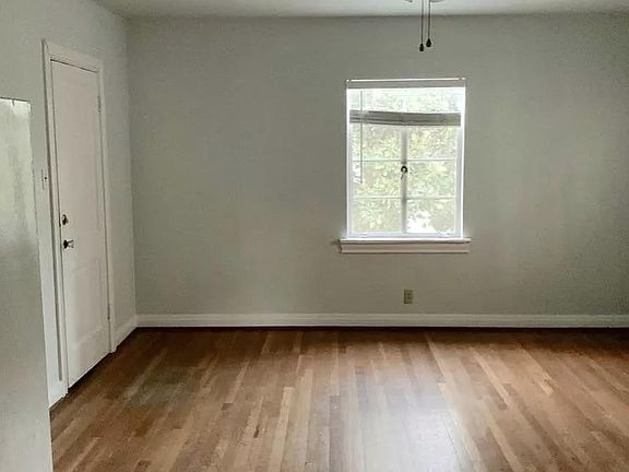 3rd image of 1823 W Main St Unit 1