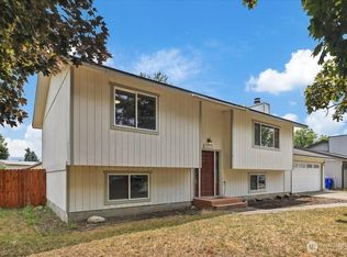 1707 S Early Dawn Dr, Veradale, WA 99037
