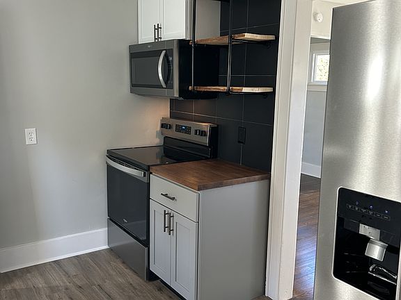 4th image of 179 Moull St
