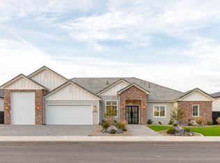 5268 W 2040 S, Hurricane, UT 84737