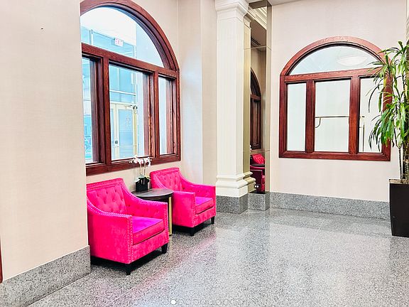2nd image of 200 N Dearborn St Unit 4001
