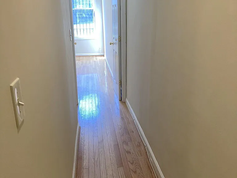 48 Florida Ave NW #2 — Photo 12