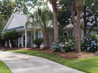 1350 E Vagabond Ln, Mount Pleasant, SC 29464