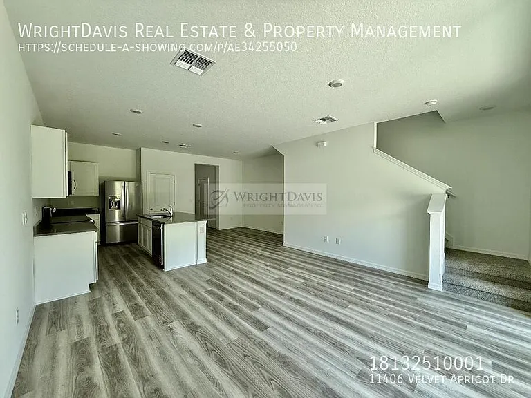 11406 Velvet Apricot Dr — Photo 7