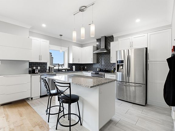 4th image of 52 Eliza Ritchie Cres
