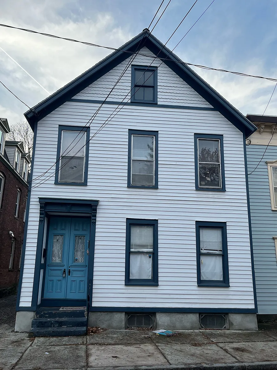 Building Photo - 25 North St #1