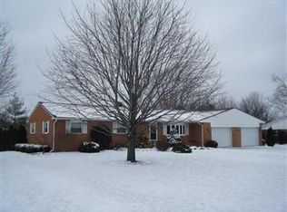 3956 Barrymore Ln, Dayton, OH 45440