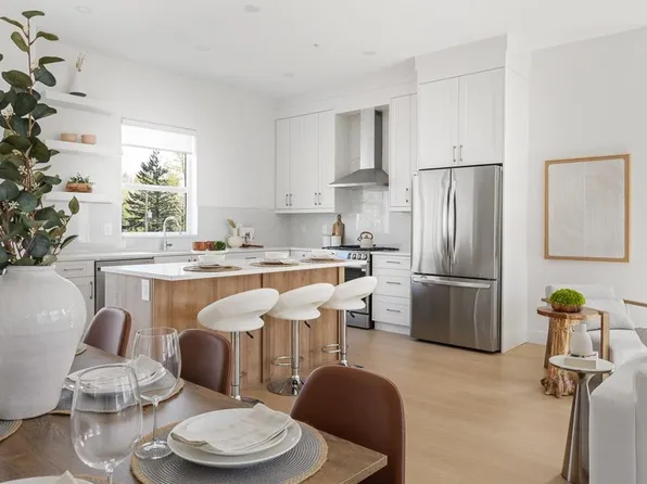 20645 68th Ave #9, Langley, BC V2Y 3Z4