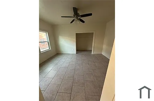 409 S Boyle Ave #107 Photo 1