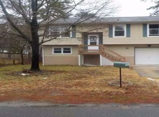 315 Spring Lake Blvd, Browns Mills, NJ 08015