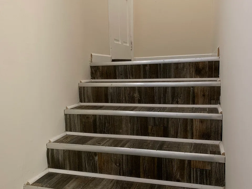 Entry, Foryer, Steps.