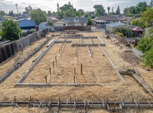 241 S 1st St, Dixon, CA