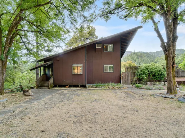 550 The Ter, Willow Creek, CA 95573