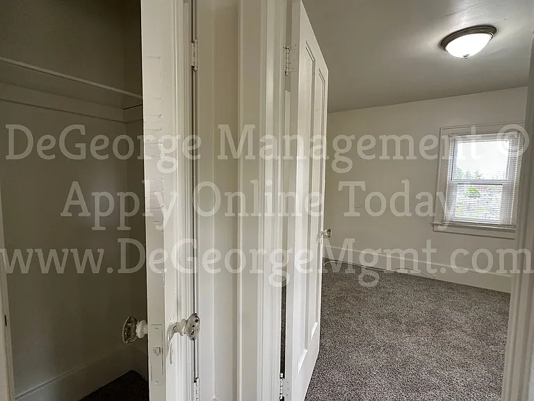 Sterling Square Townhomes — Photo 57