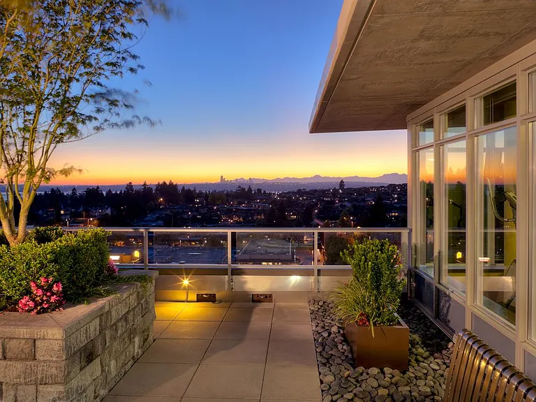 Avalon Towers Bellevue