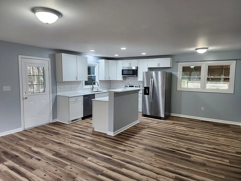 203 Inman Rd — Photo 12