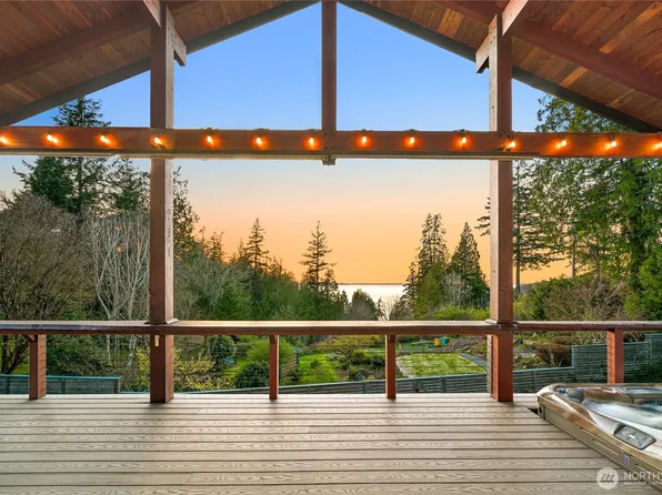 229 Chuckanut Point Road, Bellingham, WA 98229