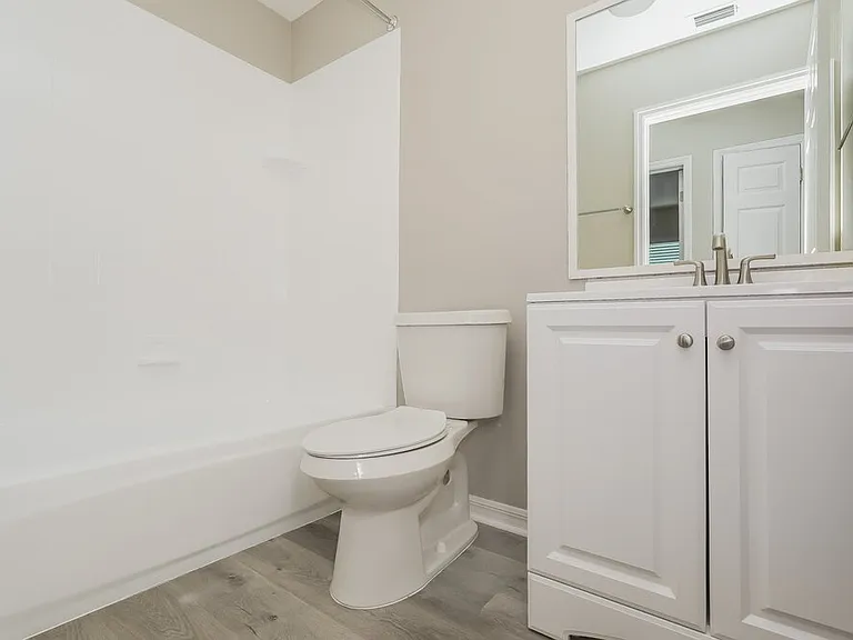 411 Sand Ridge Dr — Photo 15