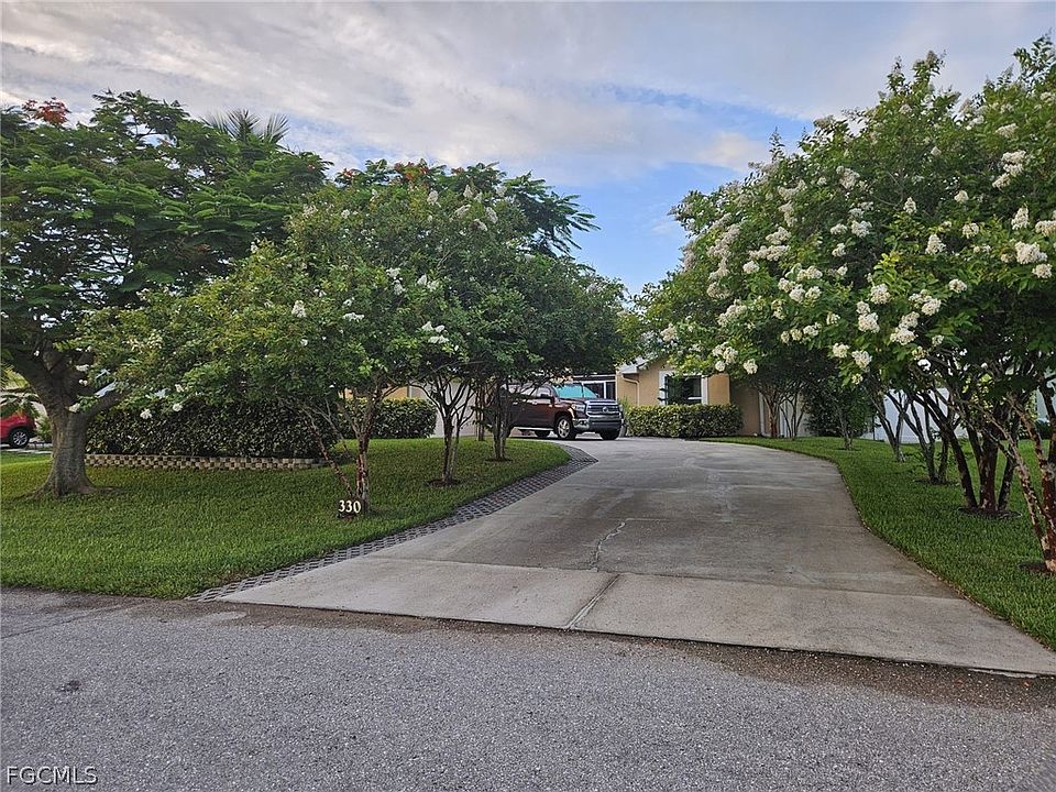 1st image of 330 SW 19th Ln