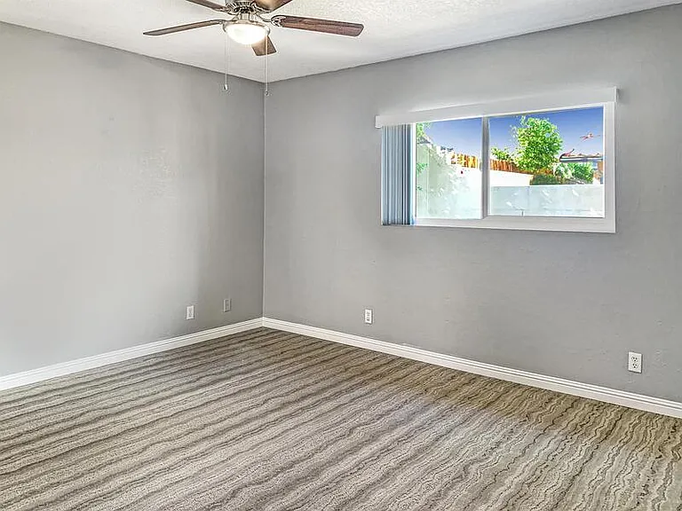 53665 Avenida Vallejo — Photo 14