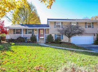 5342 Red Coach Rd, Dayton, OH 45429