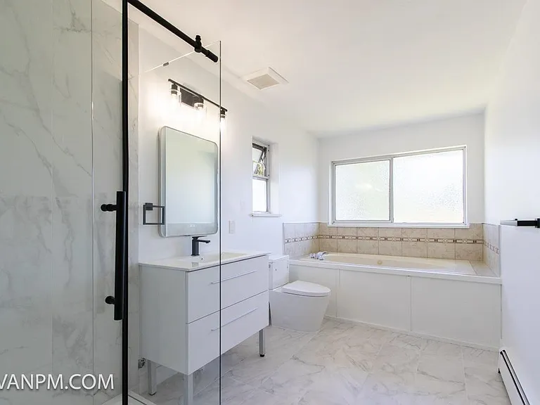 66XX Nolan St — Photo 16